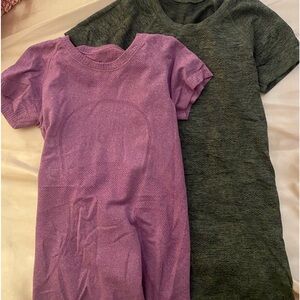 Lululemon swiftly tech, hip length, size 2, purple and grey